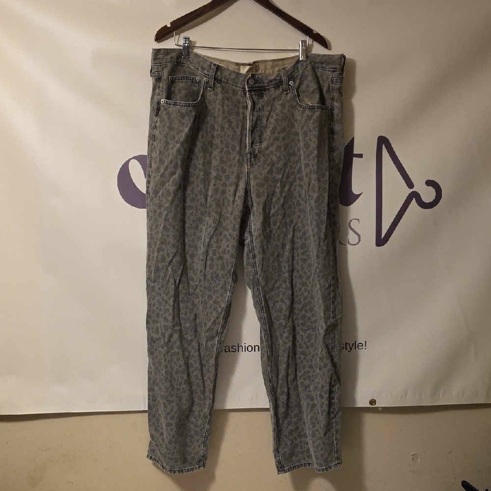 Universal Thread Gray Denim